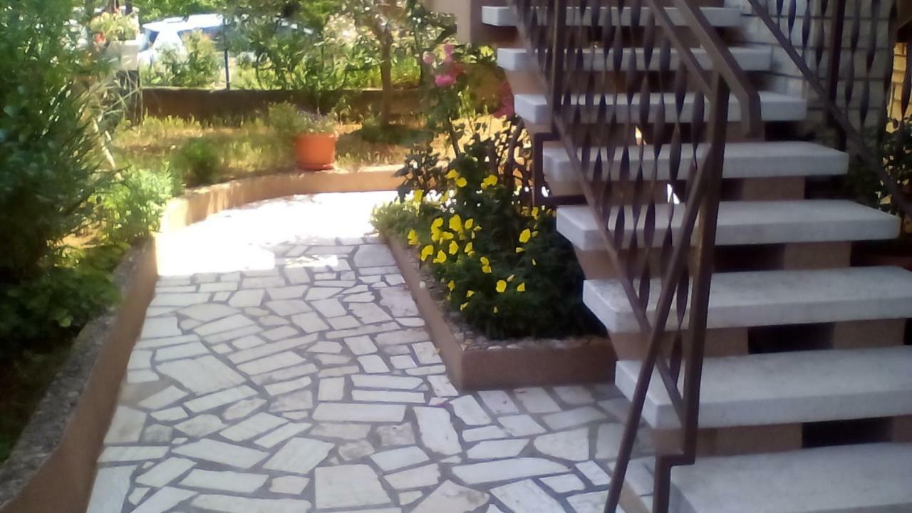 Apartment Tea Pula Exterior foto