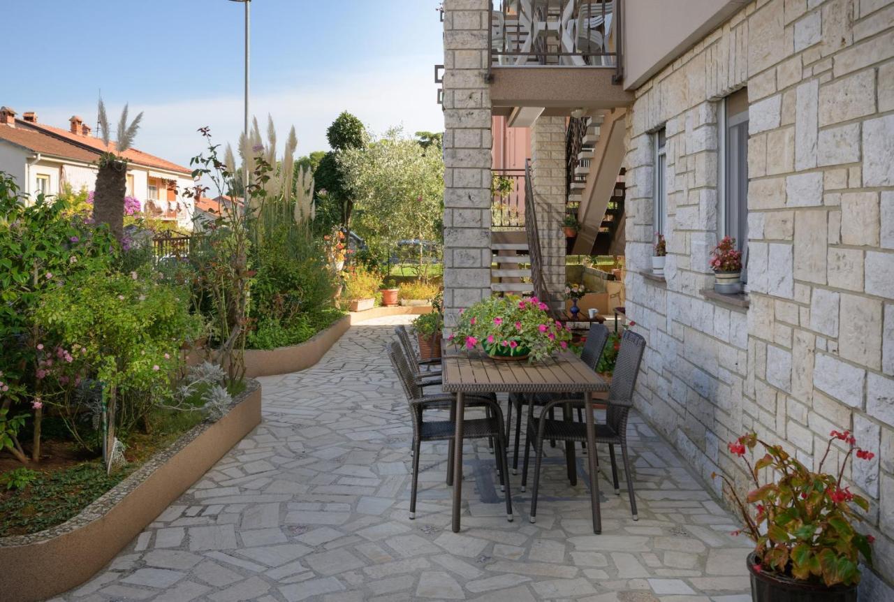 Apartment Tea Pula Exterior foto
